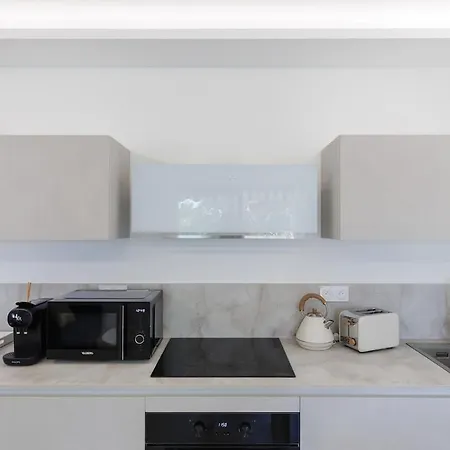 Elegant In Cap D'antibes - Wifi - Clim Et Parking Appartement *